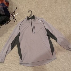 Very nice and comfortable quarter zip pullover